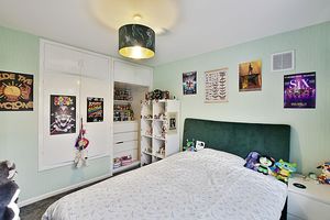 Photo 11- click for photo gallery